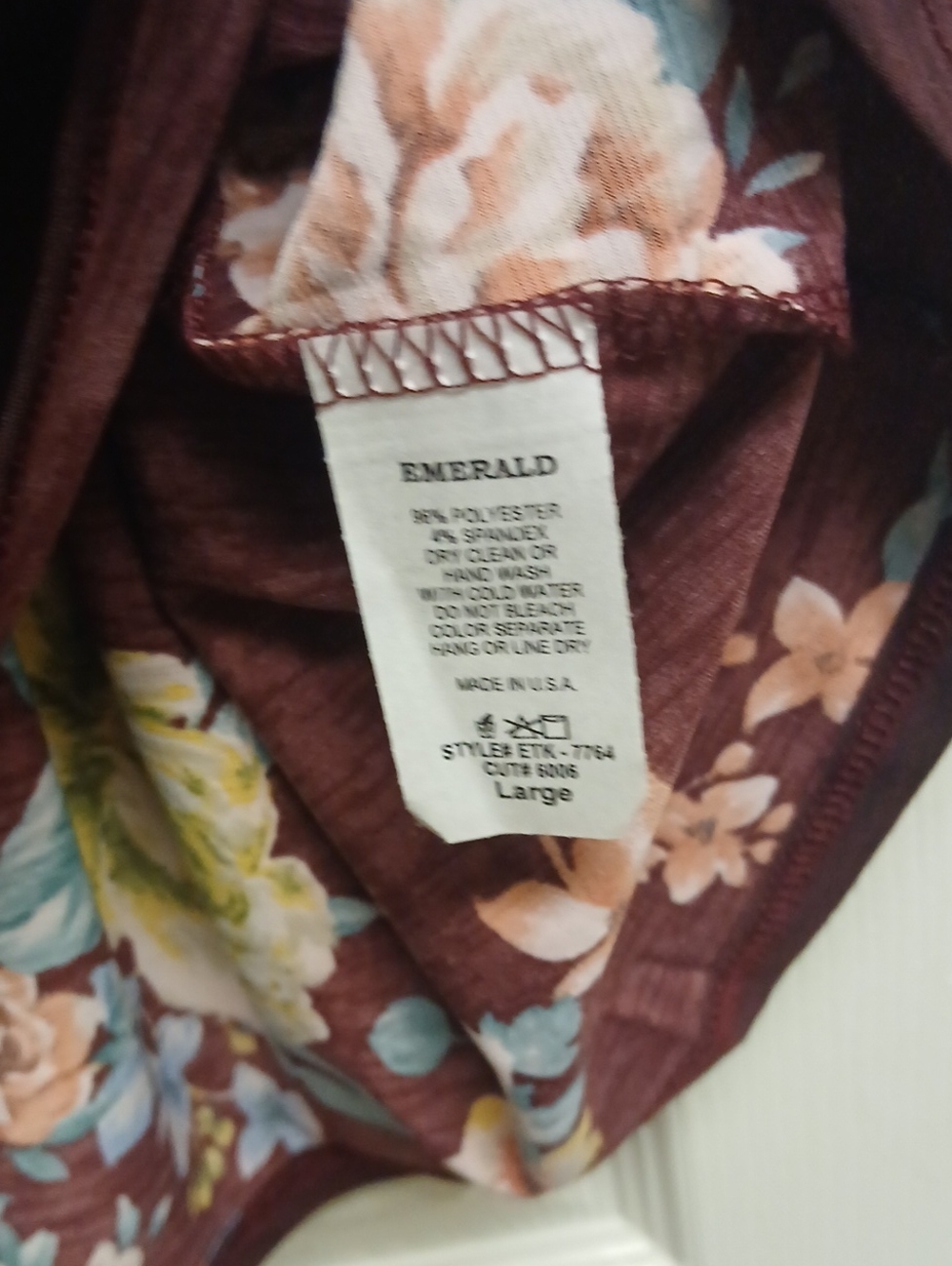 Title: Emerald Floral Bell Sleeve Babydoll Tunic Top Burgundy L NWT - Picture 9 of 9